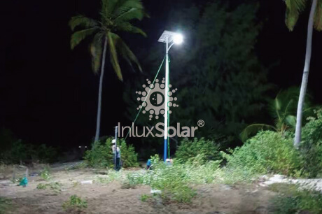 Lampes solaires pour les nouvelles routes de la ville en Tanzanie
